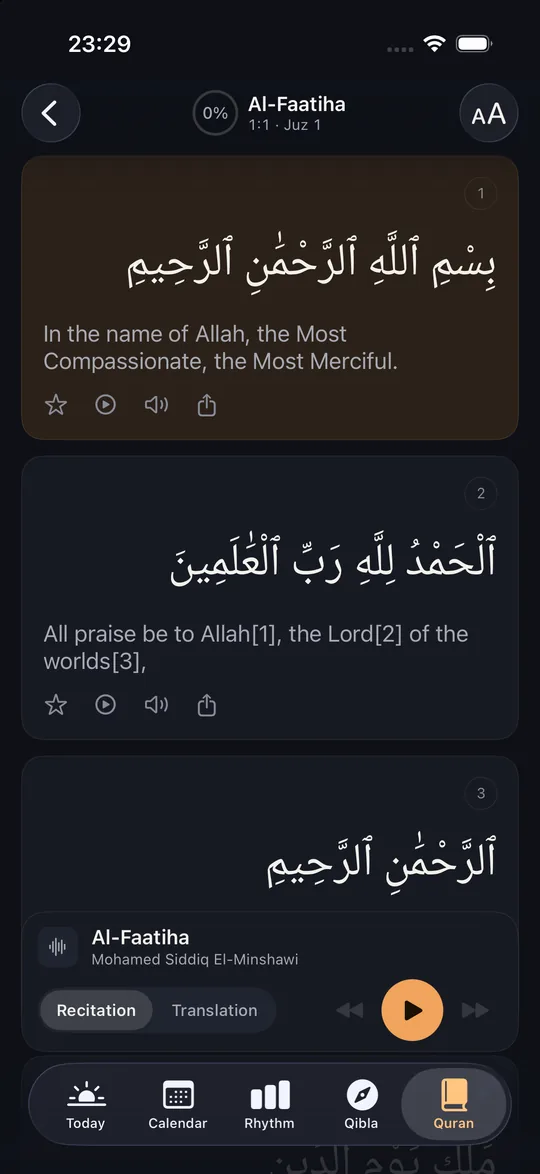 The Al-Faatiha reader with the single player bar at the bottom: Al-Minshawi's recitation is playing, and a Recitation · Translation switch sits beside the play controls.
